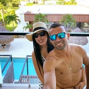 Meet your Posher, Marcos